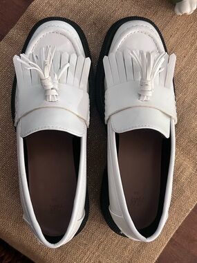 H&M White Tassel Kiltie Loafers